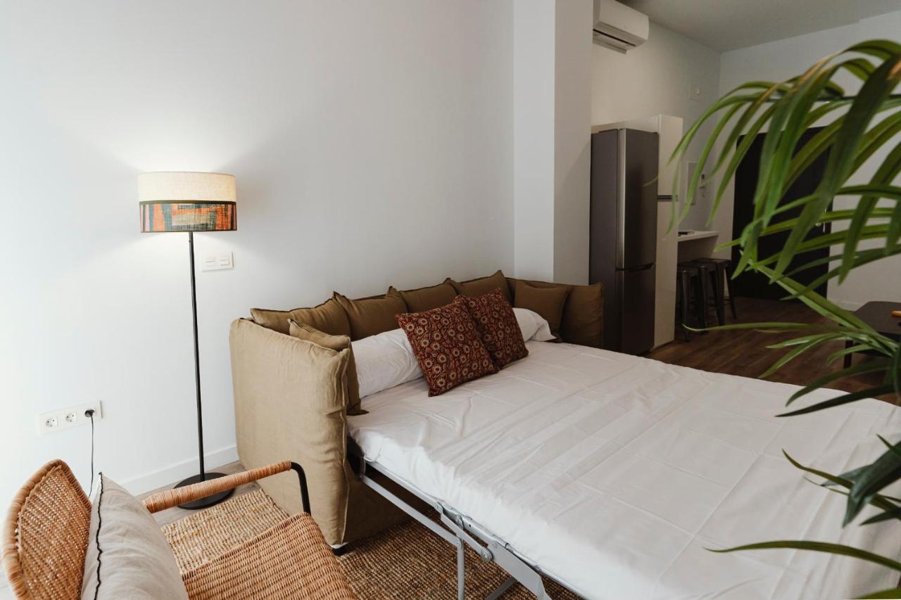 O&L Punonrostro Bright Minimalist Central Home セビリア エクステリア 写真