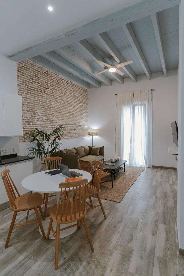 O&L Punonrostro Bright Minimalist Central Home セビリア エクステリア 写真