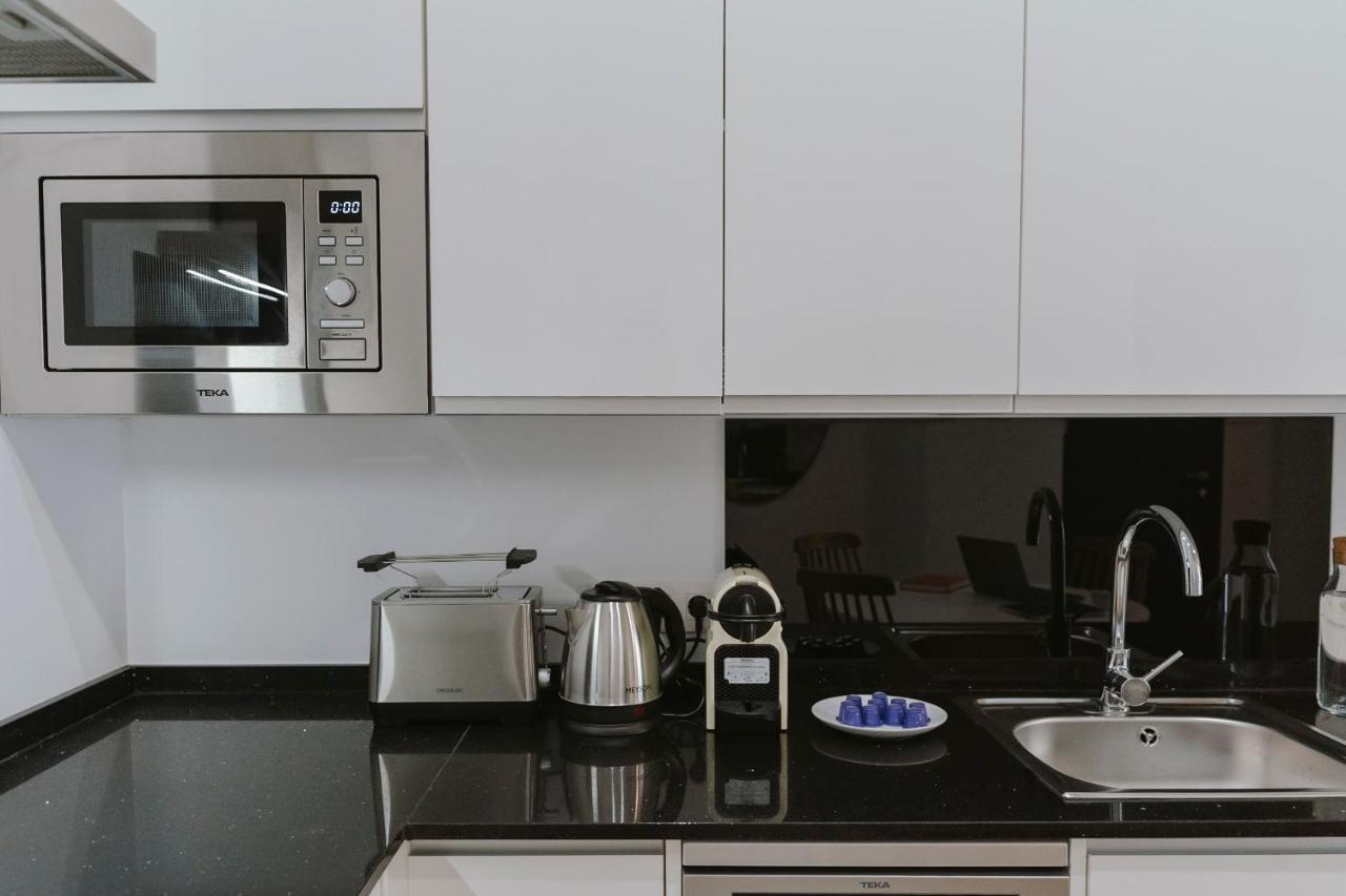 O&L Punonrostro Bright Minimalist Central Home セビリア エクステリア 写真