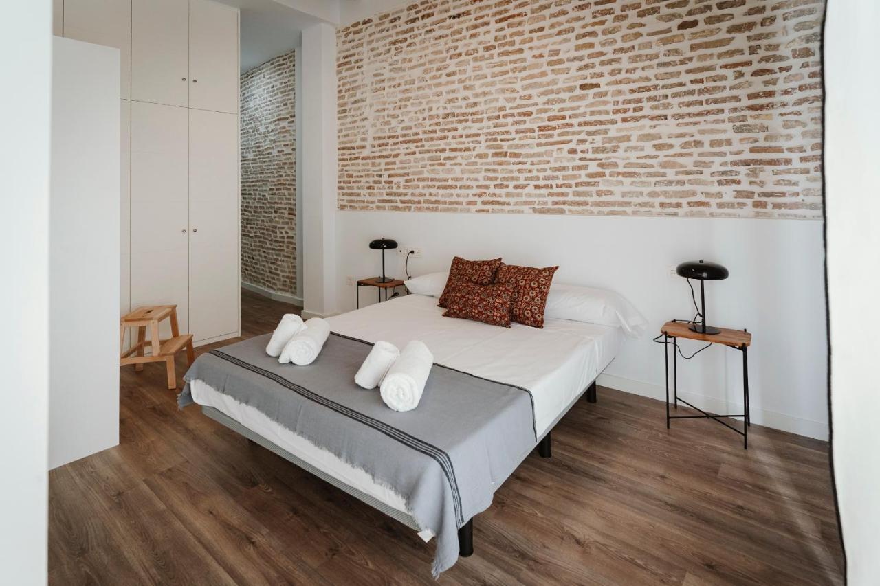 O&L Punonrostro Bright Minimalist Central Home セビリア エクステリア 写真