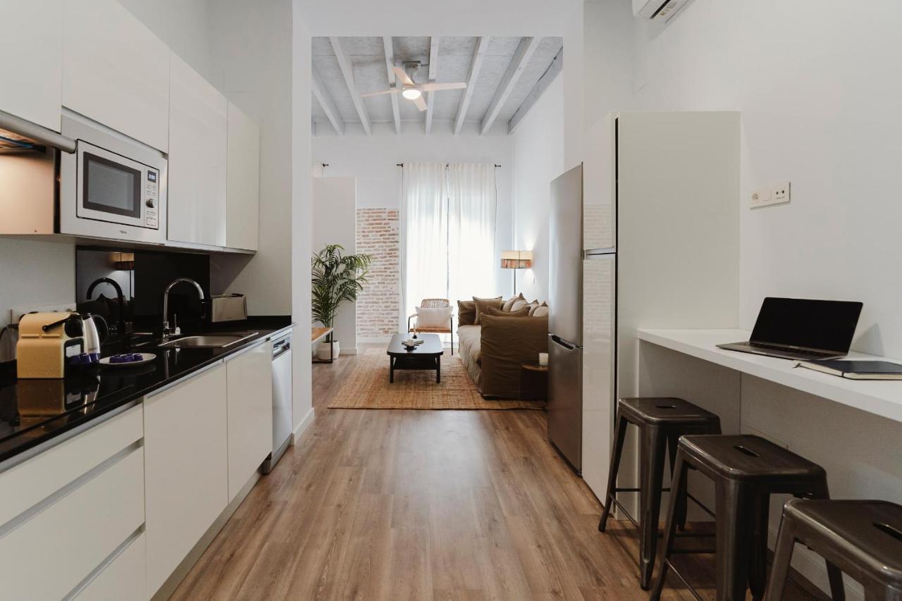 O&L Punonrostro Bright Minimalist Central Home セビリア エクステリア 写真