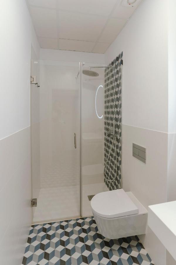 O&L Punonrostro Bright Minimalist Central Home セビリア エクステリア 写真