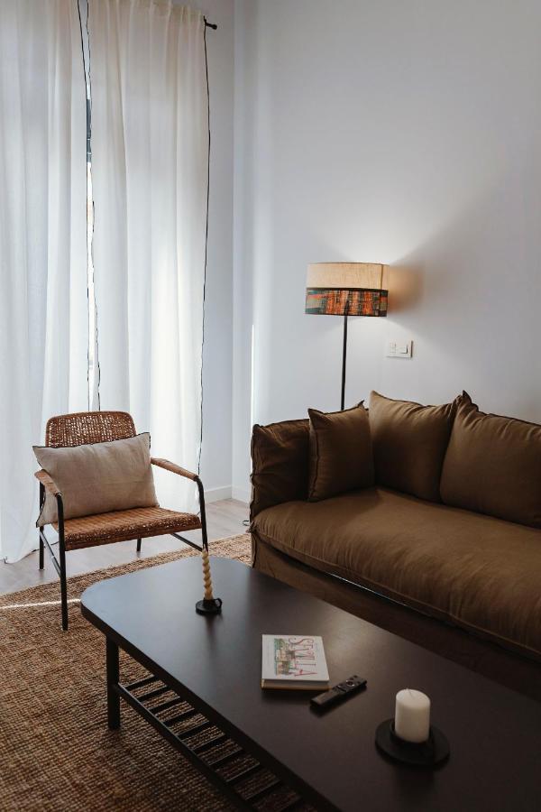 O&L Punonrostro Bright Minimalist Central Home セビリア エクステリア 写真