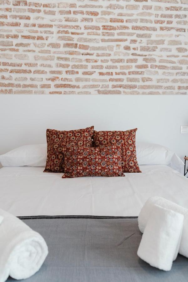 O&L Punonrostro Bright Minimalist Central Home セビリア エクステリア 写真