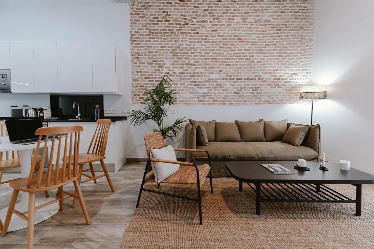 O&L Punonrostro Bright Minimalist Central Home セビリア エクステリア 写真