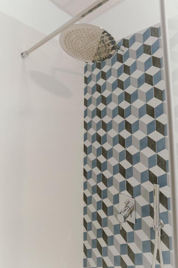 O&L Punonrostro Bright Minimalist Central Home セビリア エクステリア 写真