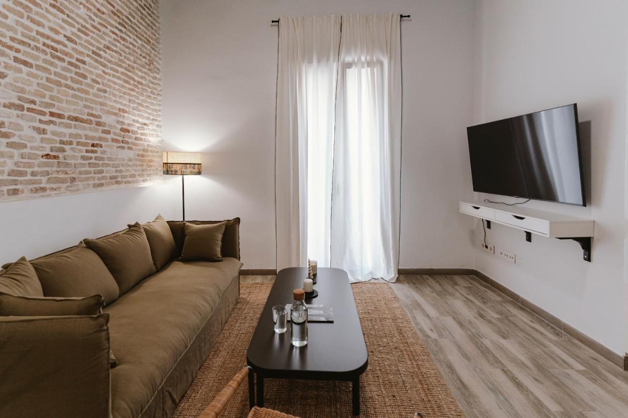 O&L Punonrostro Bright Minimalist Central Home セビリア エクステリア 写真